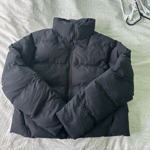 NEVER WORN gymshark puffer jacket